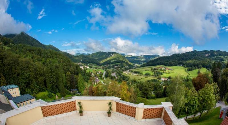 Rimske Terme - Hotel Zdraviliski Dvor Римске-Топлице Экстерьер фото
