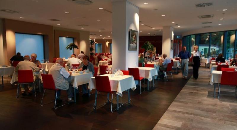 Rimske Terme - Hotel Zdraviliski Dvor Римске-Топлице Экстерьер фото