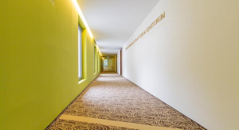 Rimske Terme - Hotel Zdraviliski Dvor Римске-Топлице Экстерьер фото