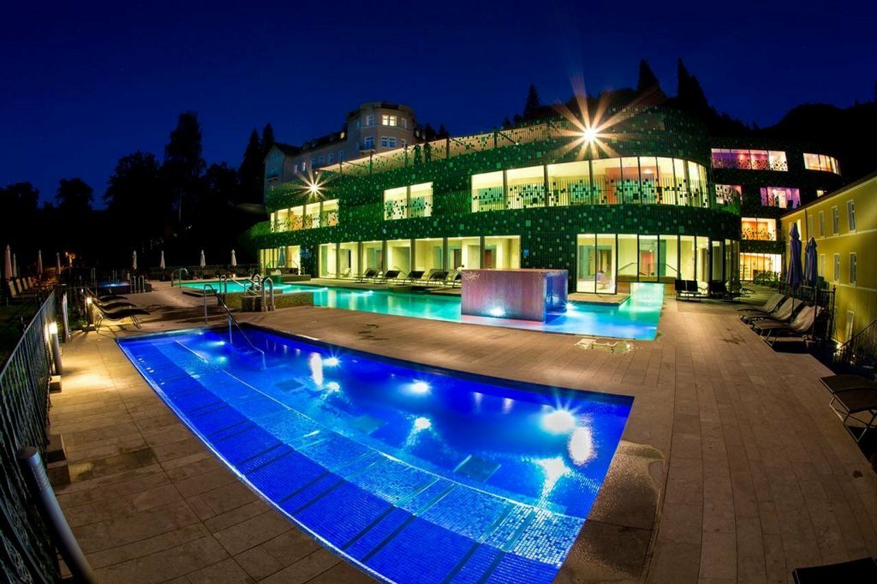 Rimske Terme - Hotel Zdraviliski Dvor Римске-Топлице Экстерьер фото